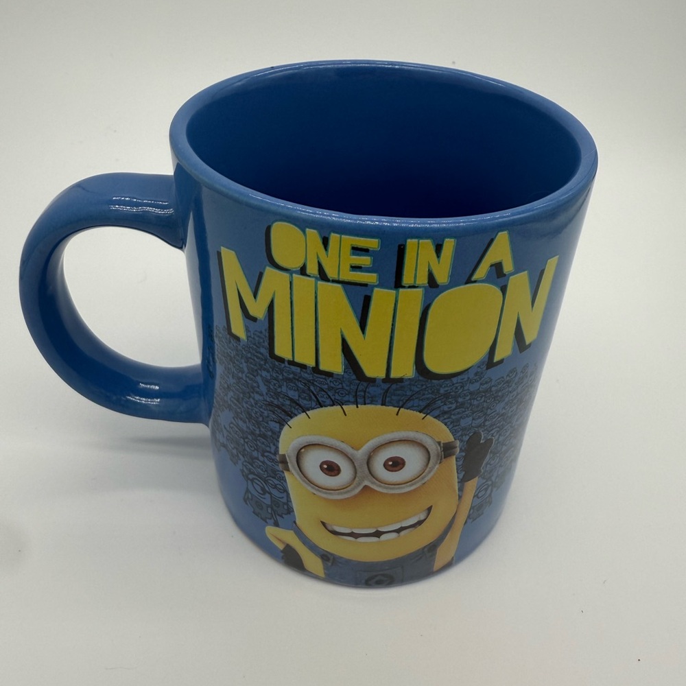 Despicable Me One in a Minion Coffee Mug Cup from Universal Studios Blue 14 oz